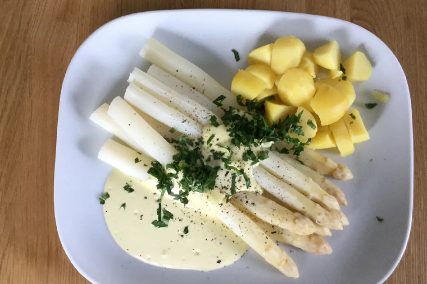 Knackiger Spargel mit würziger Vanillenote